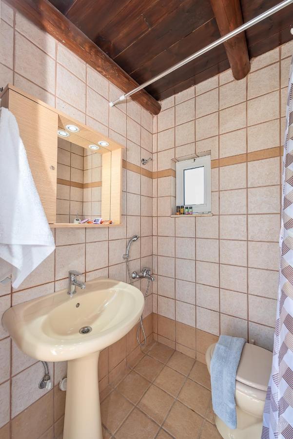 Holiday home Christine House Platanias *