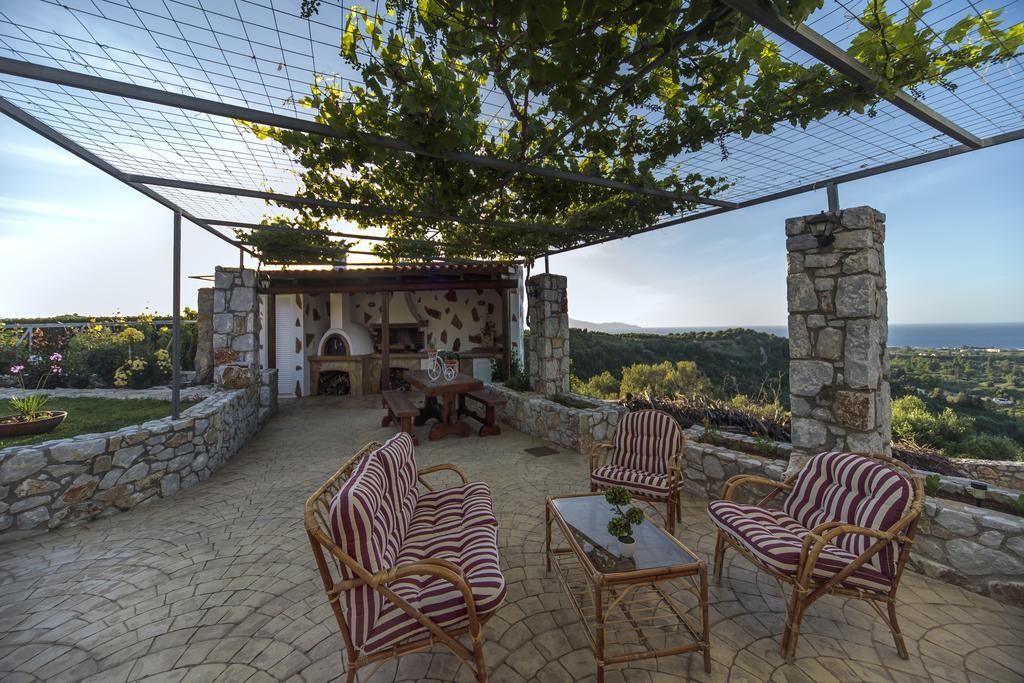 Christine House Platanias * Vrisai