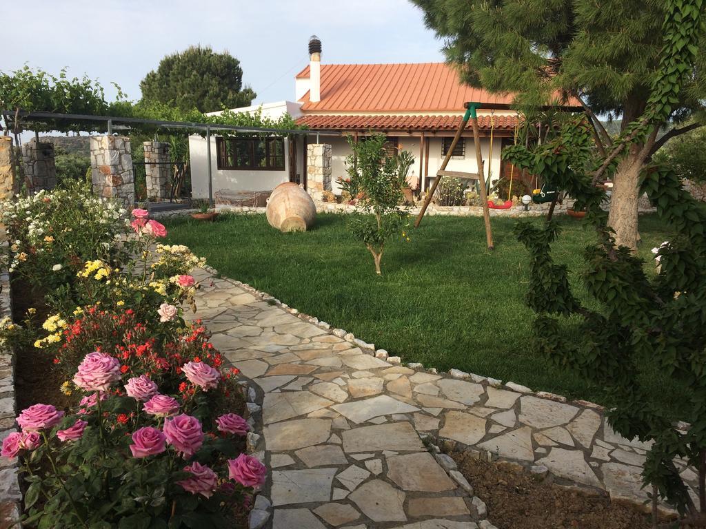 Christine House Platanias * Vrisai