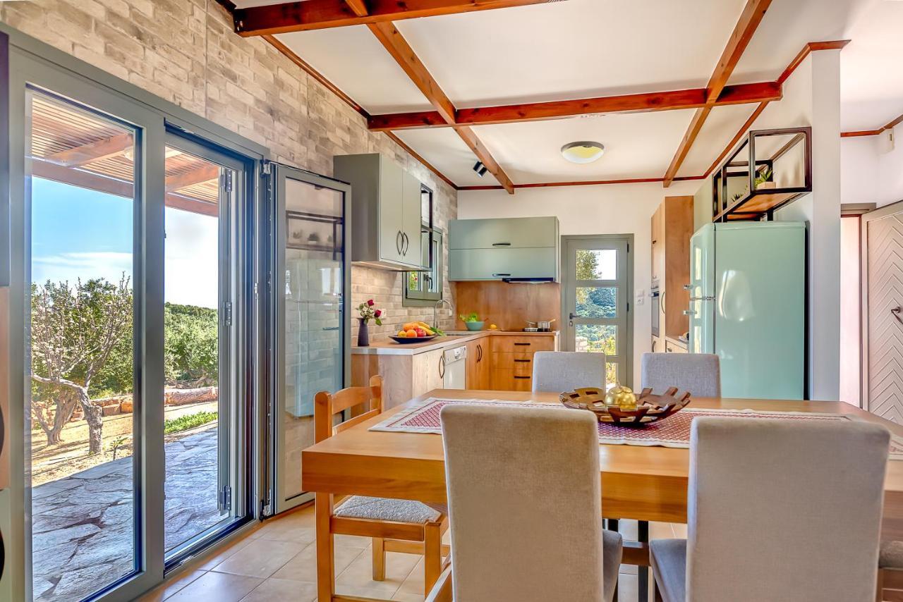 Christine House Platanias Vrísai