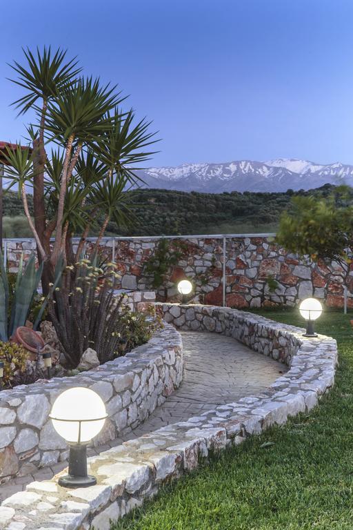 Christine House Platanias Vrísai